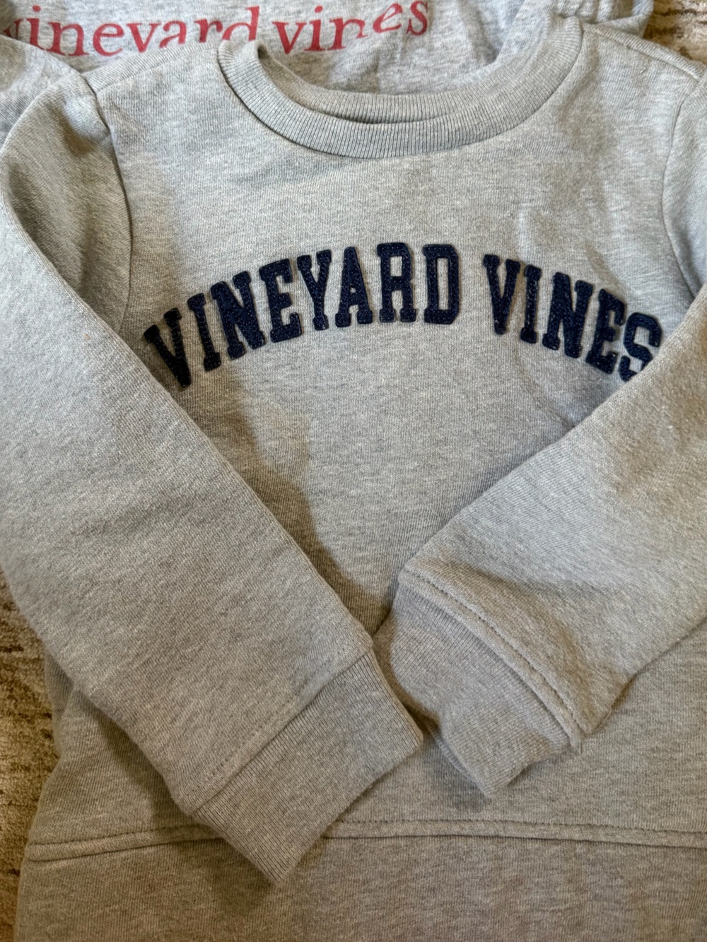 2T Vineyard Vines Light Gray Crewneck Sweater with Navy Applique